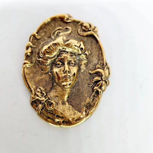 Vintage Victorian Style Art Nouveau Gibson Girl Cameo Gold Tone Large Brooch Pin