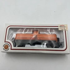 BACHMANN HO SCALE ORANGE SHELL SINGLE DOME TANKER SCCX 1754 - NOB MINT!