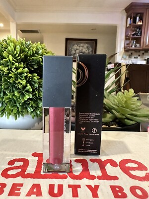 Defiance Beauty by Nechami Luminous Liquid Lipstick in  Divinity 4.3ml NIB 