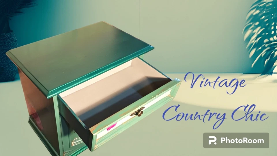 Vintage Oak Accent Table - Image 3 of 4