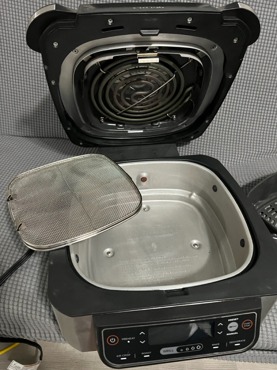 Ninja Foodi 5in1 Indoor Smart Grill/Air Fryer/Roast/Bake LG450CO