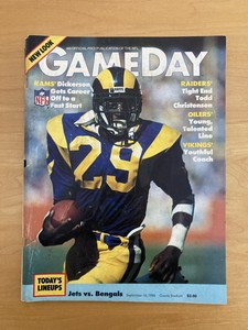 NY Jets NFL GameDay Program Sept. 16, 1984 Cincinnati Bengals Giants Stadium