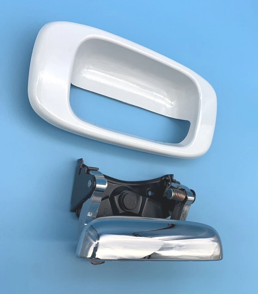 99-06 GM 雪佛兰 GMC Silverado Sierra 奥林匹克白色尾门把手和表圈 — 第 4/4 张图片