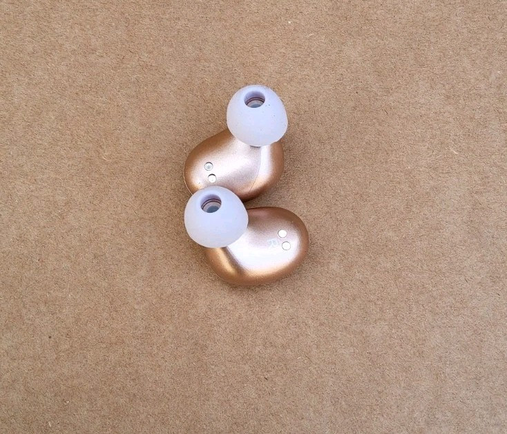 Raycon E25 The Everyday True Wireless Earbuds Only GOLD