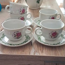 Kahla DDR/GDR Porzellan Kaffeetassen mit Untertassen wei&szlig; mit Rosenmotiv Set
