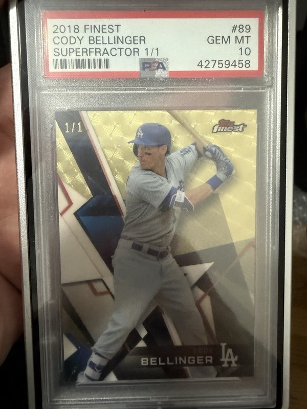 Topps Finest 2018 Cody Bellinger SuperFractor 1/1 #89 PSA 10