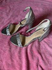 Jewel Badgley Mischka Heels