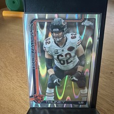 Topps 2025 Chrome Joe Thuney #50 Chicago Bears Football Trading Card