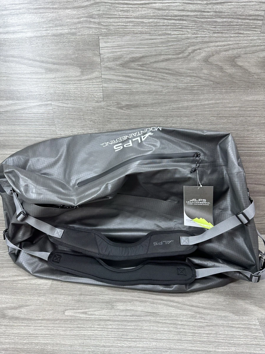 Alps mountaineering bag outlet