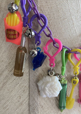 VTG 1980's Plastic Purple Link Chain Necklace With 12 Clip On