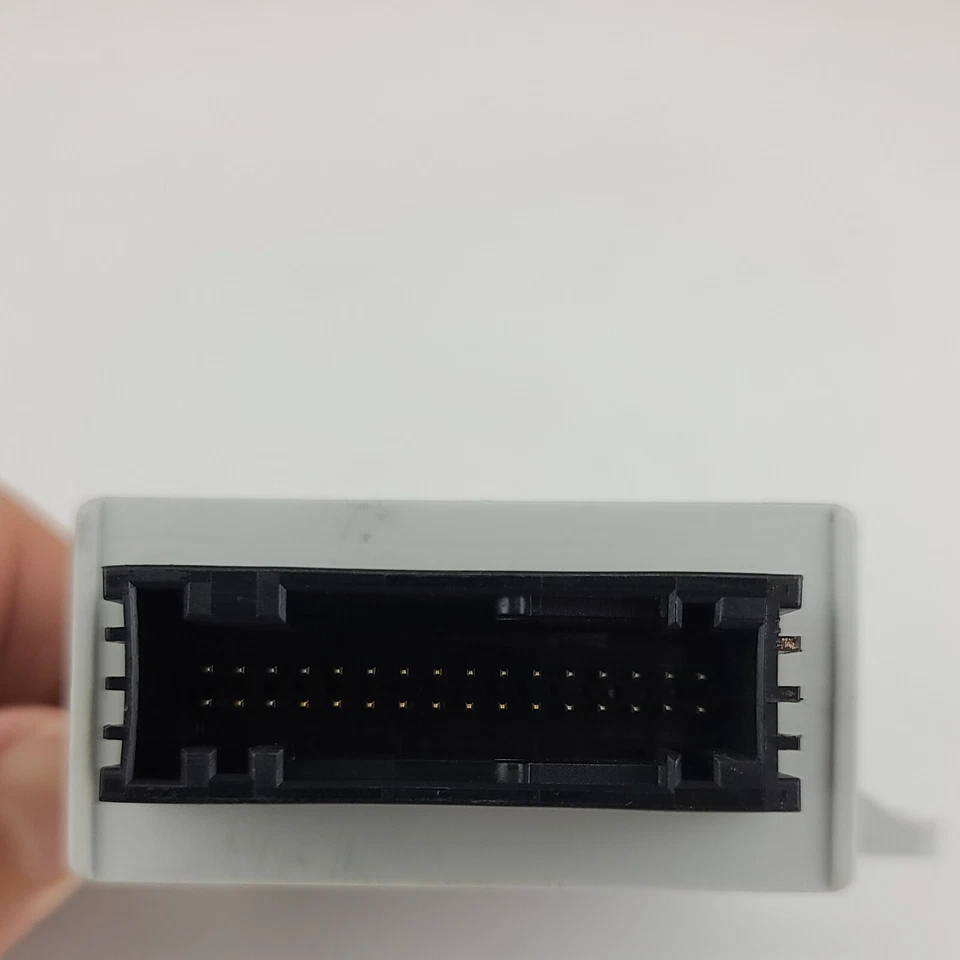 Módulo de control de presión de neumáticos TPMS 4F0907273A para Audi A6 2007 Foto 3 de 4