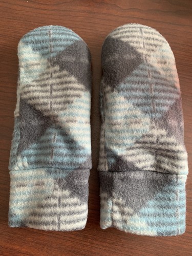 Children’s Outdoor Mittens Blue and Gray Size 6-10 - Picture 2 of 2