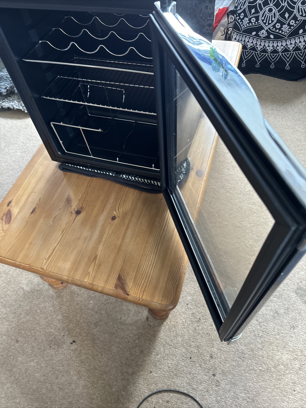 Russel Hobbs mini fridge. Full Working Order. eBay