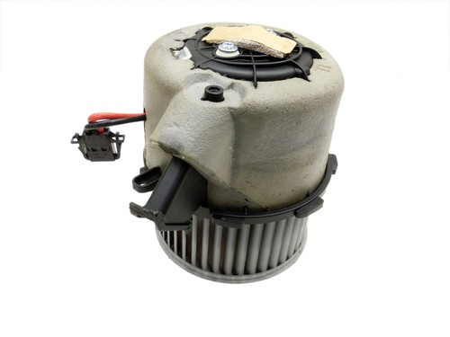 Gebläsemotor Lüftermotor Heizungsgebläse für Audi A5 8T 07-12 S3967002