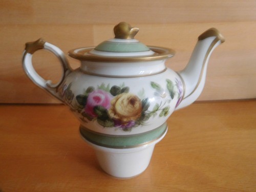 ANTIQUE FRENCH PARIS PORCELAIN VEILLEUSE TEAPOT ON STAND MARKED - Picture 16 of 23