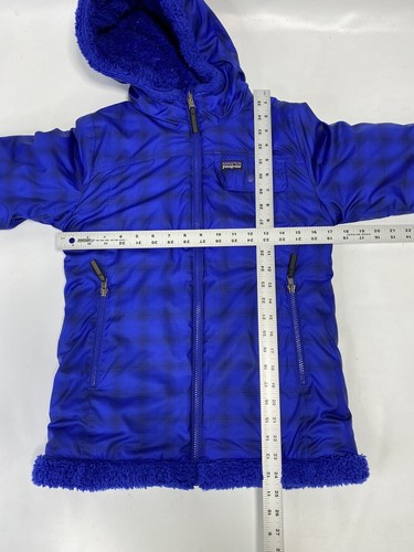 BOYS PATAGONIA REVERSIBLE COAT FLEECE WATER RESISTANT POCKETS HOOD Size M/L - Picture 6 of 10