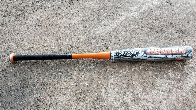 louisville slugger armor