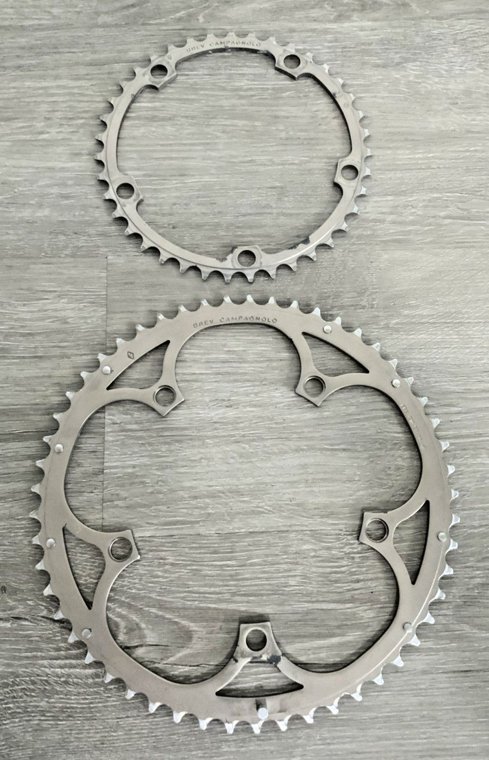 CAMPAGNOLO RECORD CHAIN RINGS (2) 53-39 TOOTH 135 BCD 10 SPE