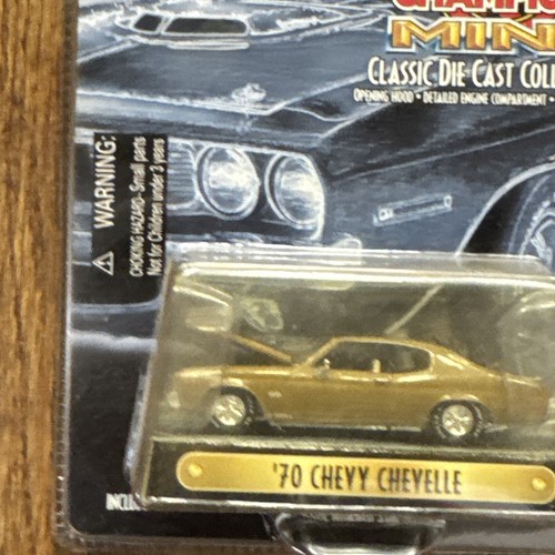 Racing Champions Mint Motor Trend 50th '70 Chevy Chevelle NEW + FAST SHIPPING - Picture 6 of 15