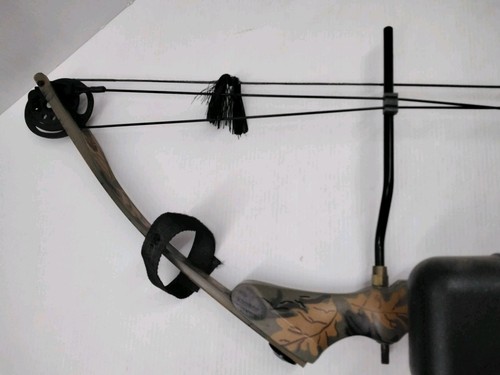 Browning Compound Bow - Picture 2 of 9
