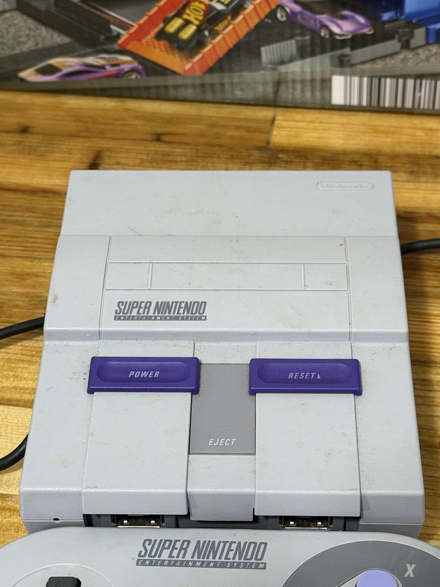 Nintendo Super Nintendo Entertainment System SNES Console w