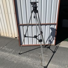 Sachtler Video 18 Caddy  5182 100mm Legs  7007 Mid-Level Spreader