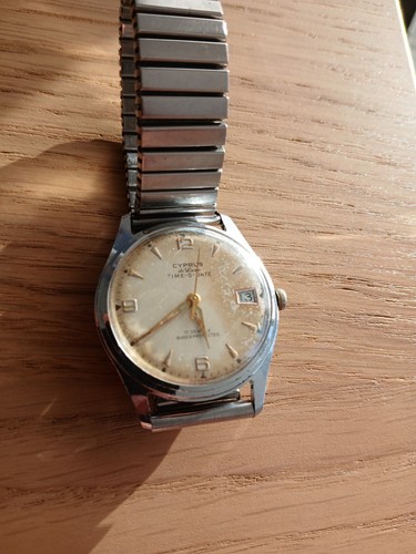 Stunning Patina Vintage Mens Cyprus de luxe Watch Swiss Time O Date - Picture 4 of 14