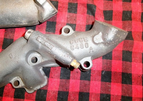 1966-1969 GT FORD FAIRLANE OR MUSTANG 390 EXHAUST MANIFOLD PAIR LEFT AND RIGHT - Picture 3 of 5