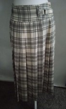 mondi skirt plaid grey /pearl size 32