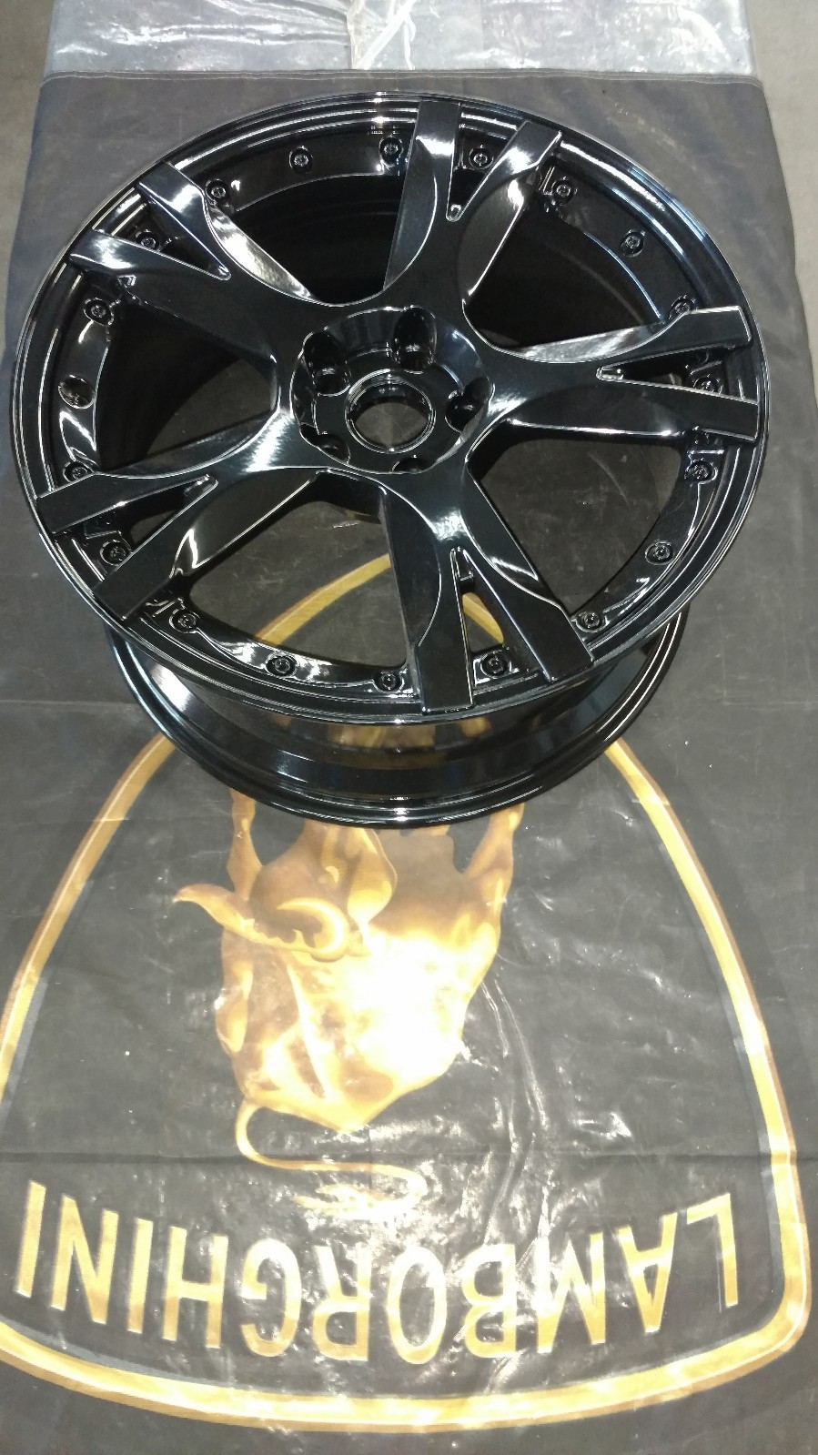 LAMBORGHINI GALLARDO CALLISTO FRONT WHEEL RIM OEM 400601025P