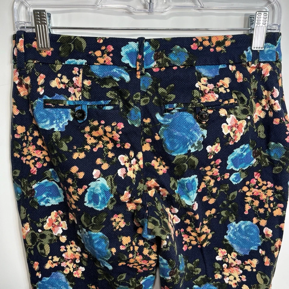 Calça Merona Feminina Tamanho 2 Cropped Skinny Clássica Cintura Média Floral Elástica Azul - Imagem 3 de 4