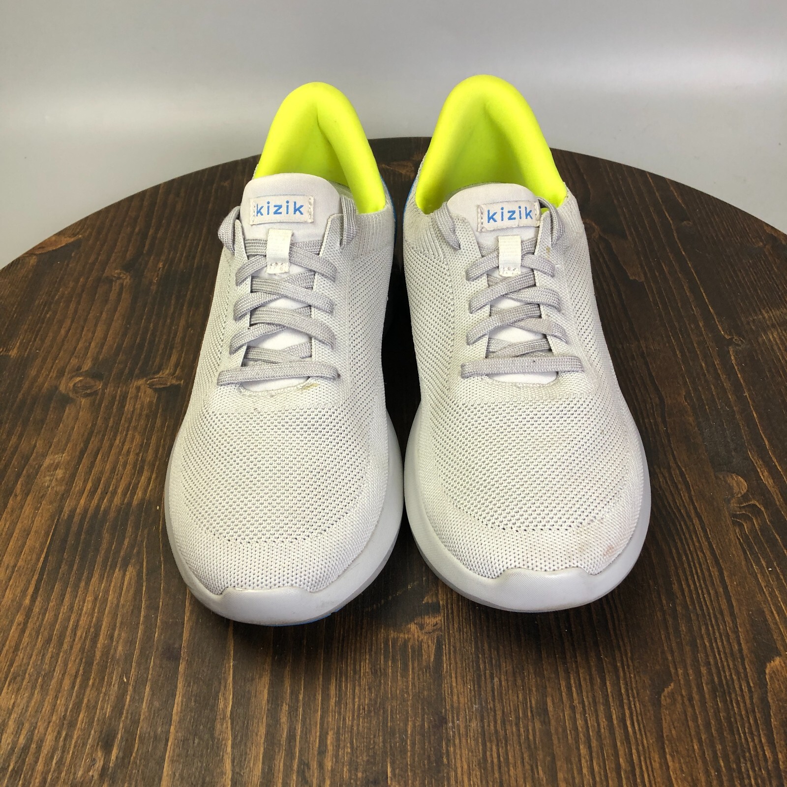 SAOLA Scarpe da ginnastica Kizik Athens da uomo taglia 9 5 grigie a mani libere slip on