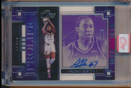 Alyssa Thomas 2025 Panini Alyssa Thomas Gold