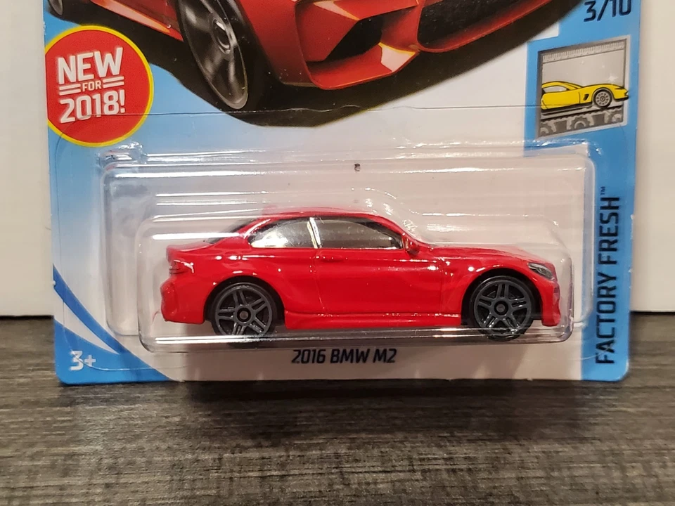 Raro 2018 Hot Wheels nuevos modelos 2016 BMW M2 rojo GPR5 #254 1:64 diecast nuevo en paquete Foto 2 de 4