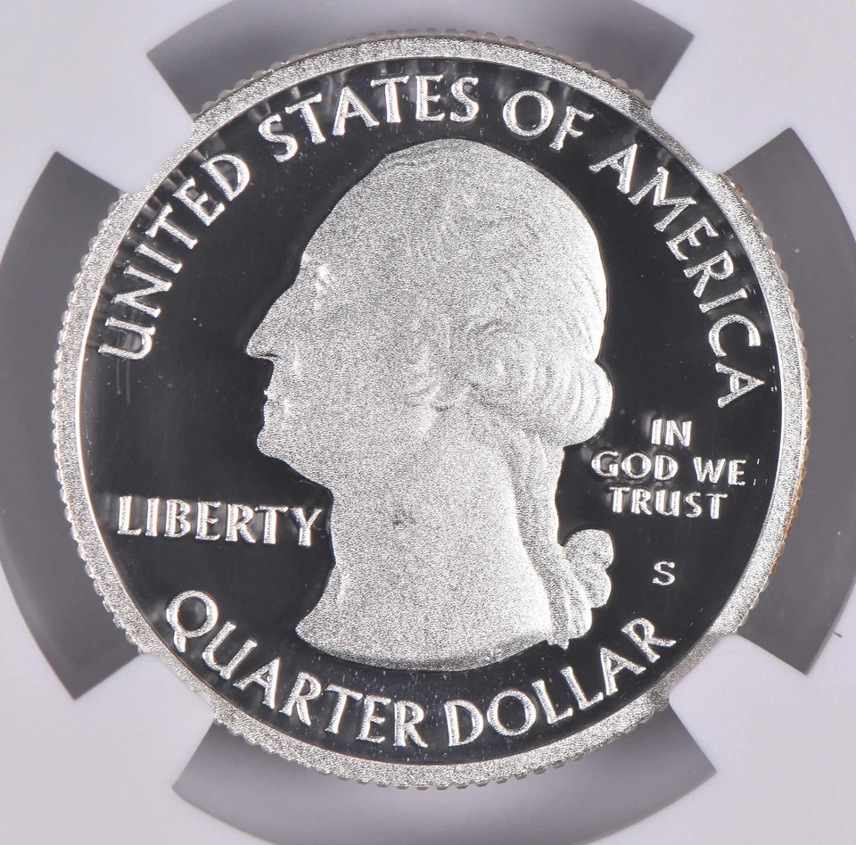 2013-S Silver PF69 ANT Mount Rushmore Quarter Limited Edition NGC *5192 - Image 4 of 4