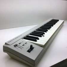 Roland PC200 Battery Operated 49 key MIDI Keyboard