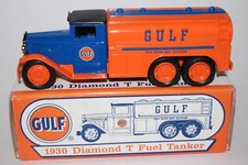 ERTL COIN BANK 1930 DIAMOND "T" GULF FUEL TANKER, ORIGINAL BOX STOCK NUMBER B784