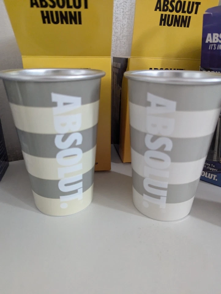 Absolut Vodka Colour Changing Cups x2 & 4 Vodka Jiggers - Rare Cup - Image 4 of 4