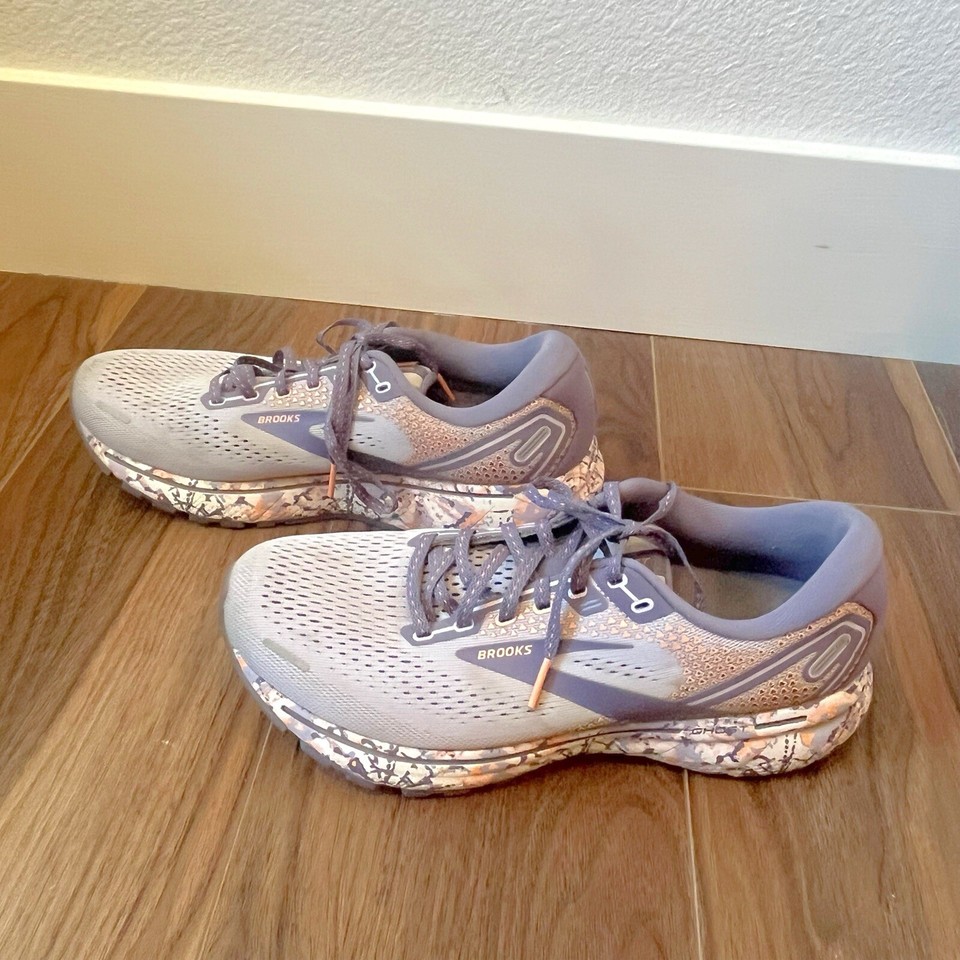 LIMITED EDITION Brooks Ghost in Cadet/Thistle/Papaya Punch (Purple), 8.