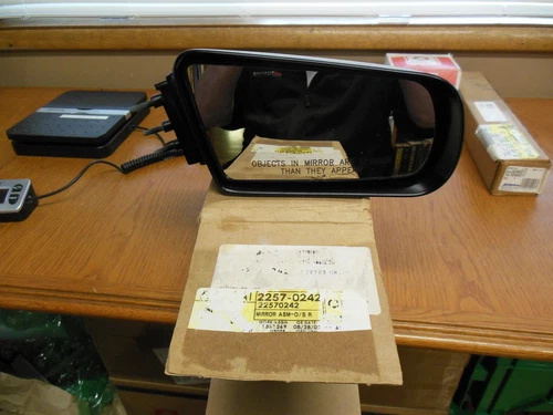 OE GM 22570242 RH Side Mirror For 84-86 Cadet 84 - 84 Cavalier & 91 - 94 Sunbird