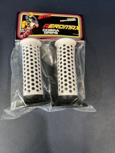 OLD SCHOOL COBRA F1 GRIP BMX BIKE BLACK WHITE W/FREE OAKLEY DECAL FUAN DESIGN