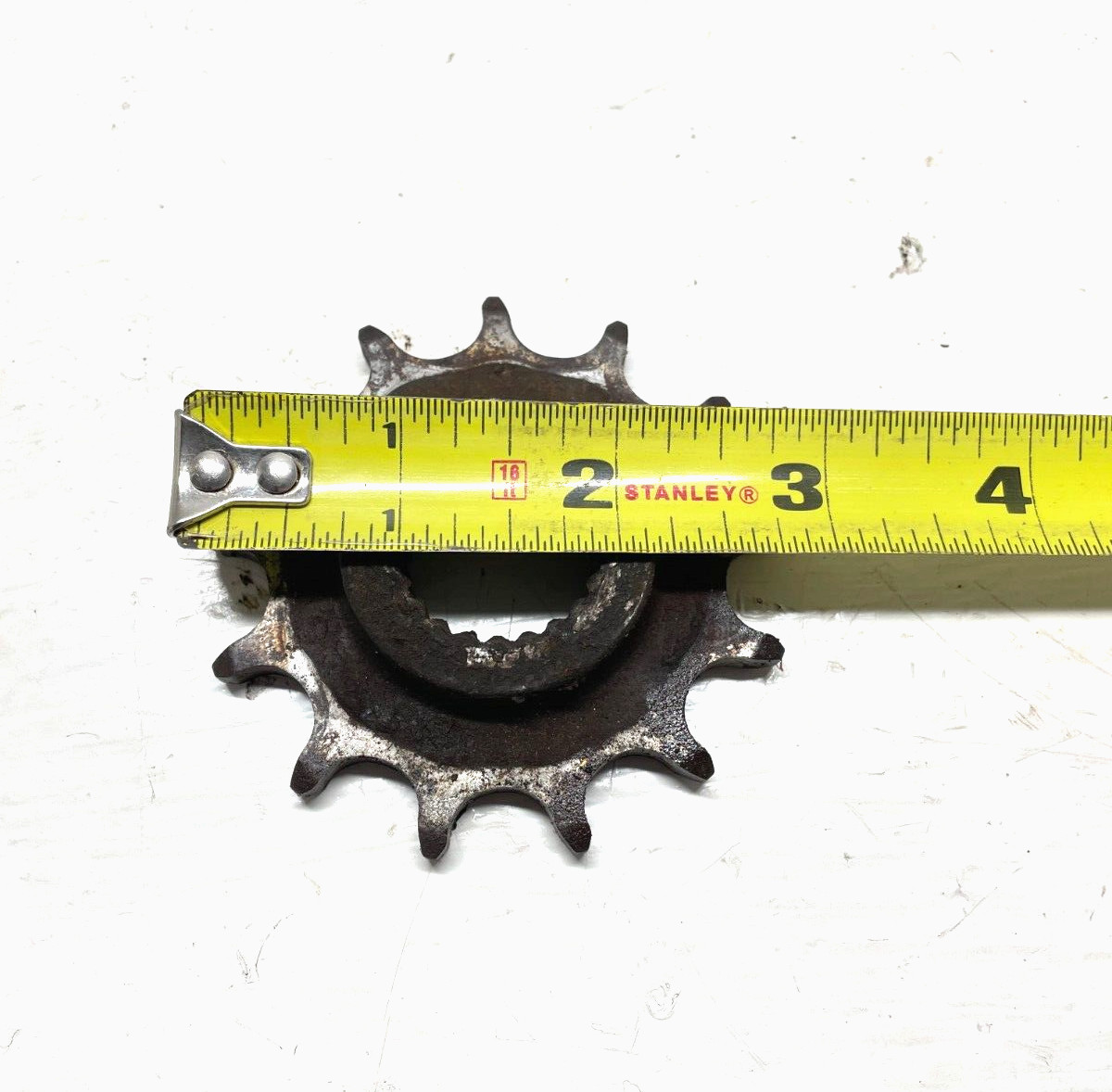 1996 Polaris Sportsman 4X4 W968040 Center Tightener 13T Sprocket 3221041
