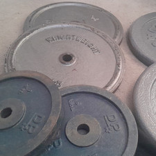 77 Kg  Cast Iron Weights. I Inch.