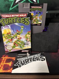 NES Nintendo Teenage Mutant Ninja Turtles CiB con polistirolo