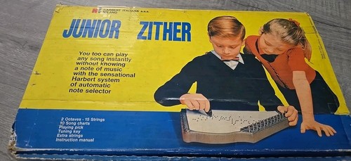 VINTAGE Junior Zither Harbert Italiana Miano Italy w/10 song charts