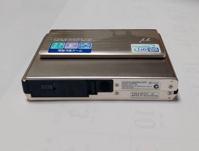 デジタルカメラ　OLYMPUS　μ1070　ゴールド OLYMPUS μ1070 Gold Compact digital camera Basic operation