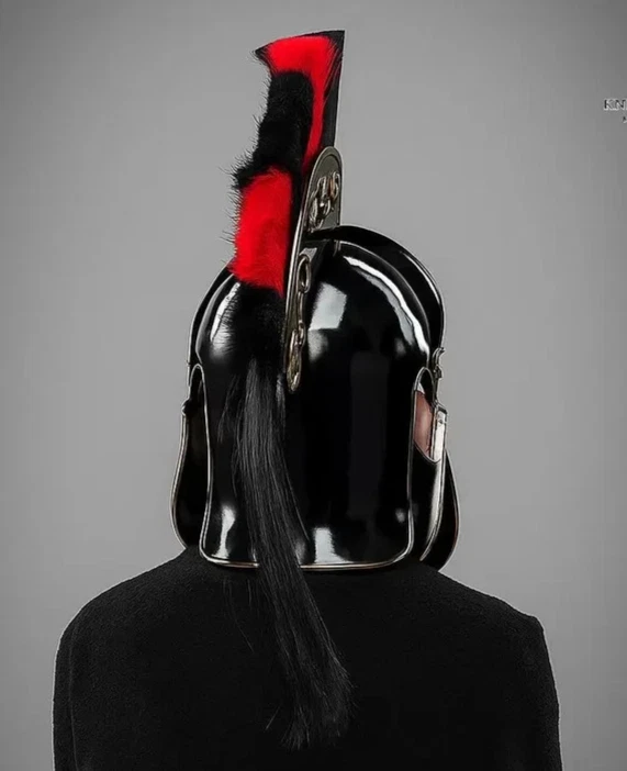 Casco de soldado imperial romano - Caballero medieval guerrero casco romano acero y sujetadores Foto 4 de 4