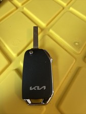 Oem 2021-2025 Kia Sportage Flip Key Fob Remote 95430-r0000