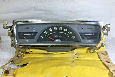Vintage Datsun 520 521 Bluebird Pickup Speedometer Meter Gauge KM/H NOS