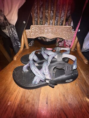 Chaco ZX/2 Women's Strappy Sandals Purple And Blue Toe Strap Size